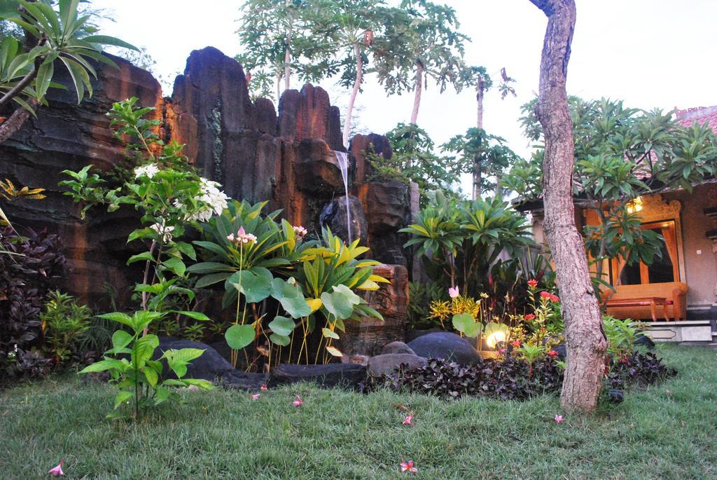 Trijaya Guest House Pemuteran Kültér fotó